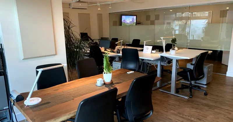 Digital Desks, photo 5